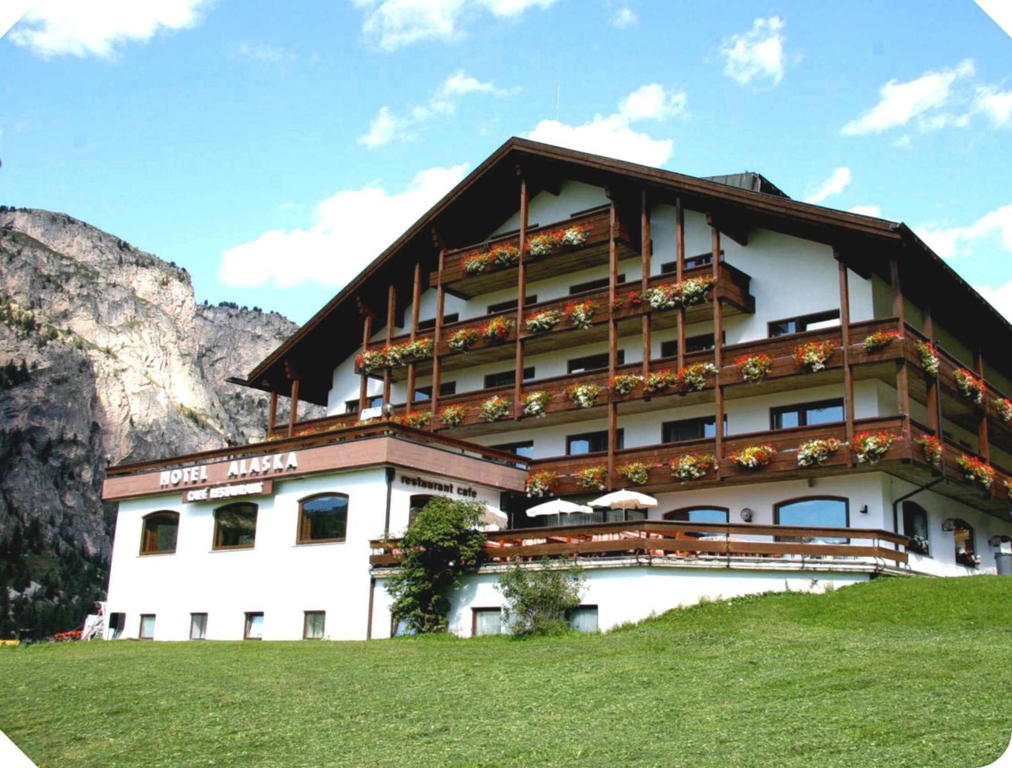 Hotel Alaska Selva di Val Gardena Extérieur photo
