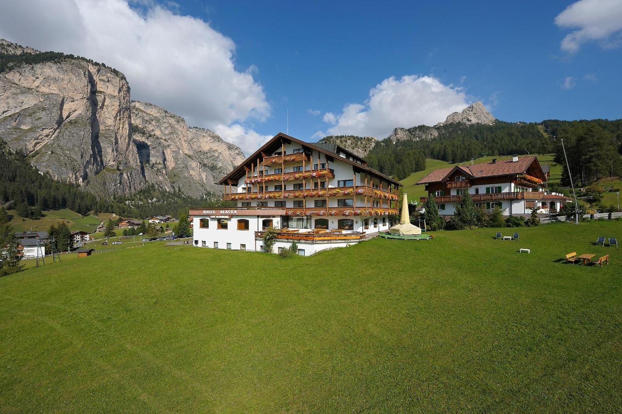 Hotel Alaska Selva di Val Gardena Extérieur photo