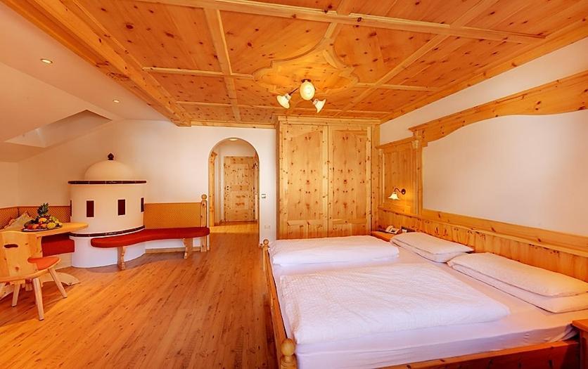 Hotel Alaska Selva di Val Gardena Chambre photo